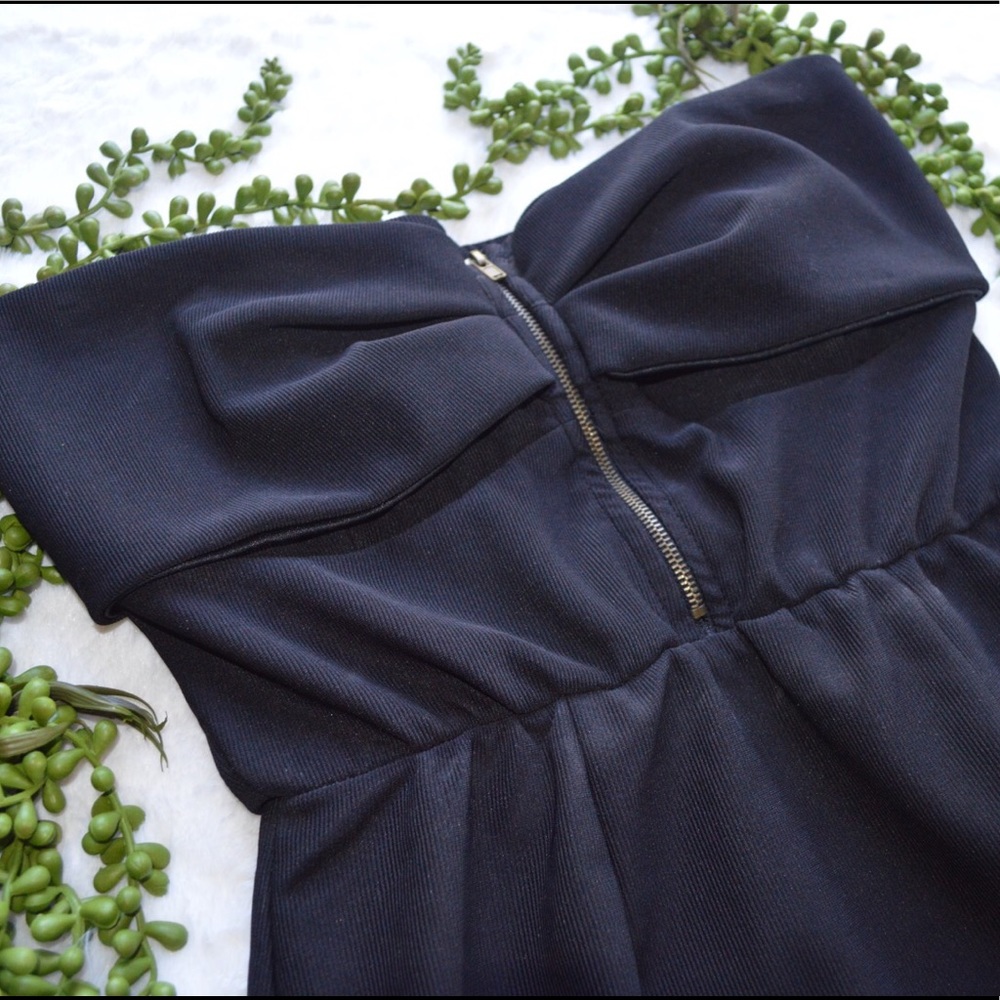 Sweetheart Neckline strapless mini dress